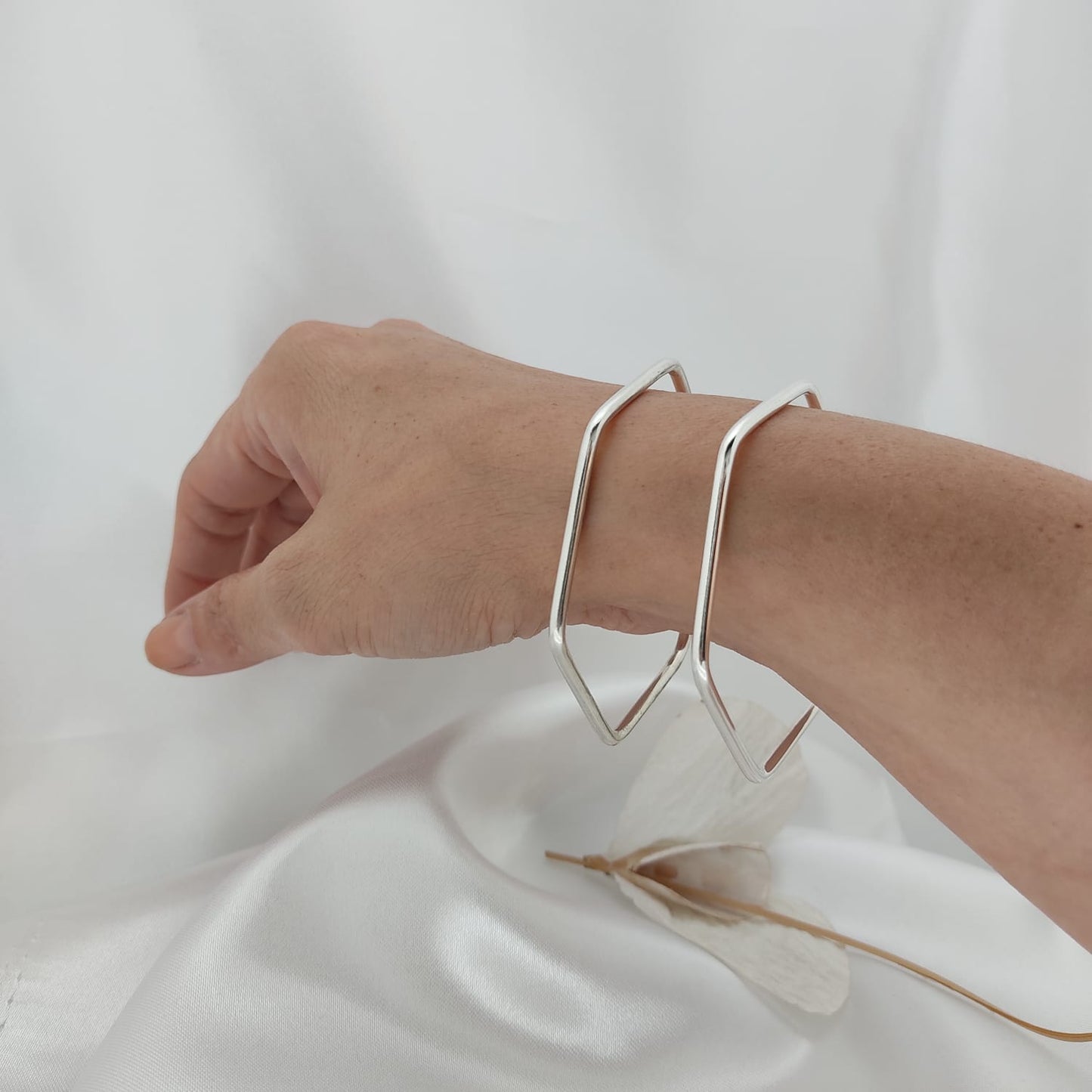 Pulsera Esclava Hexagonal