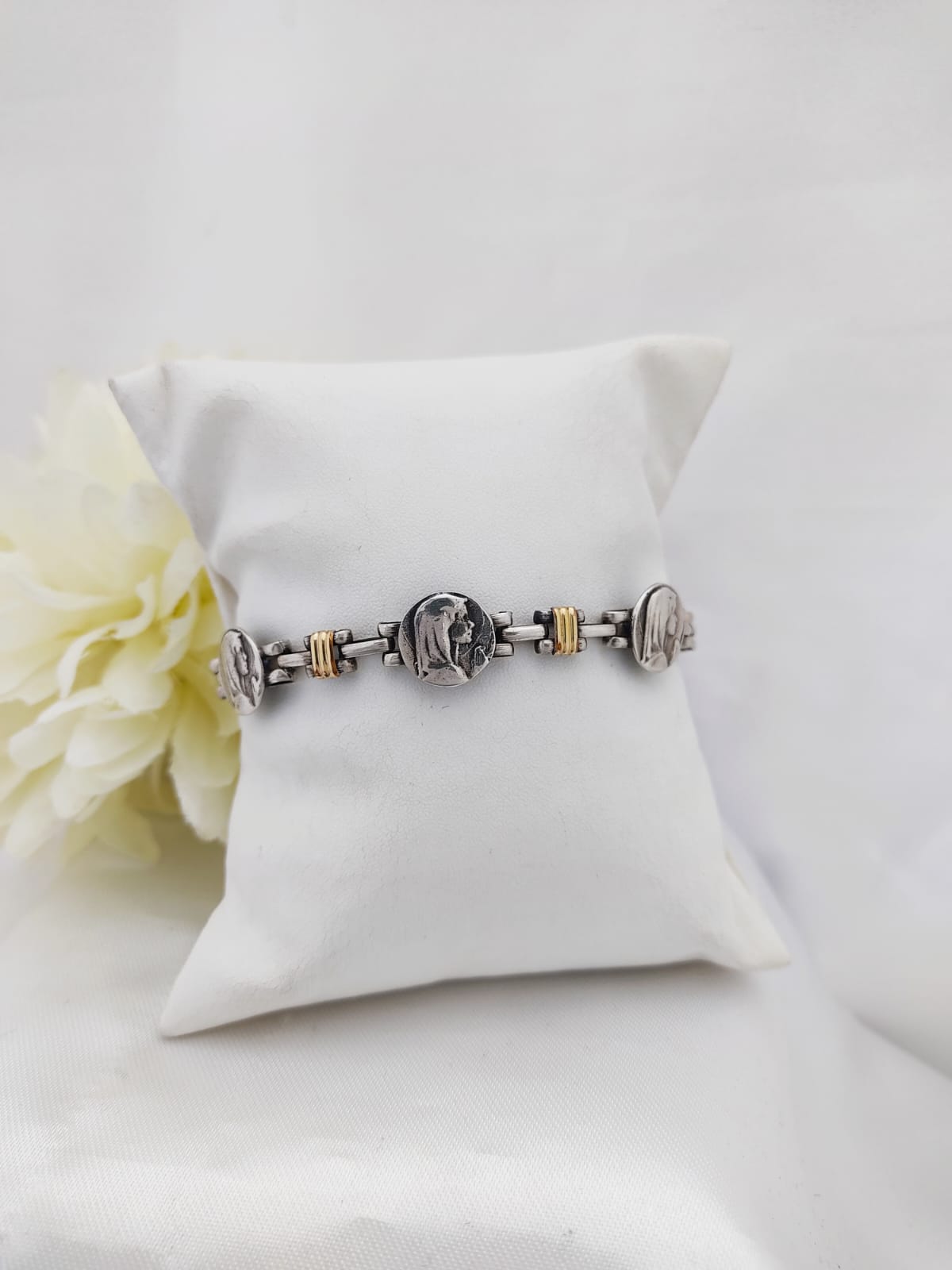 Pulseras Virgen Niña Varios