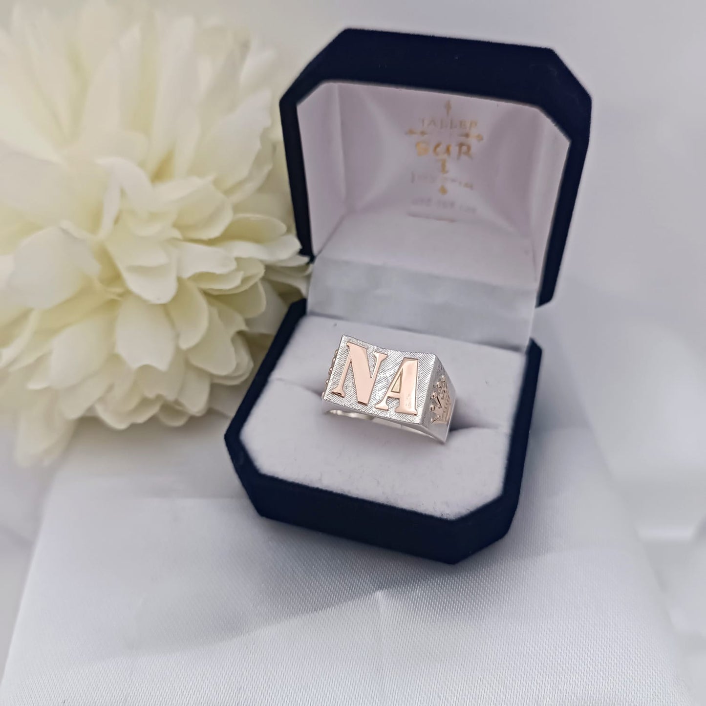 Anillo Iniciales Caballero