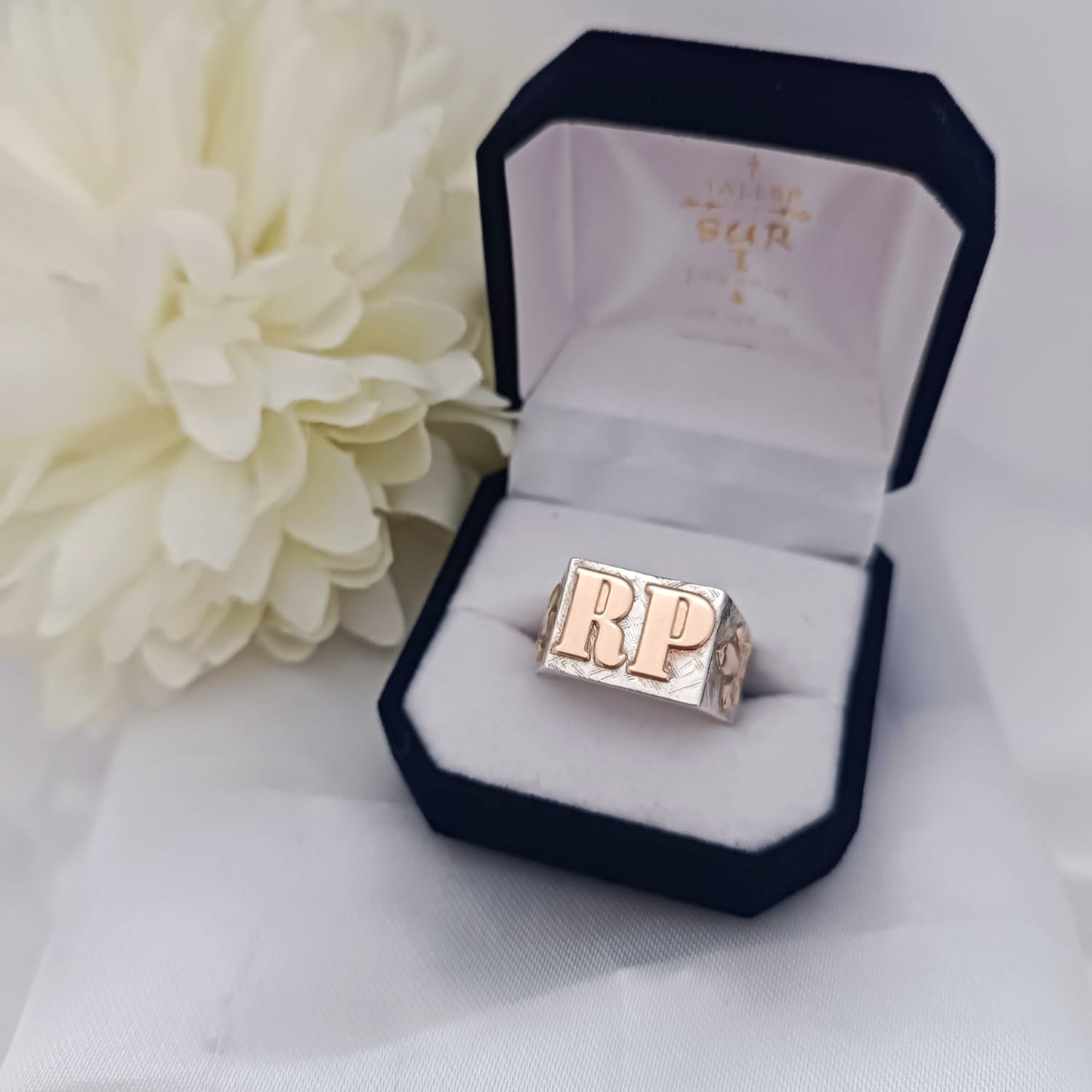 Anillo Iniciales Caballero