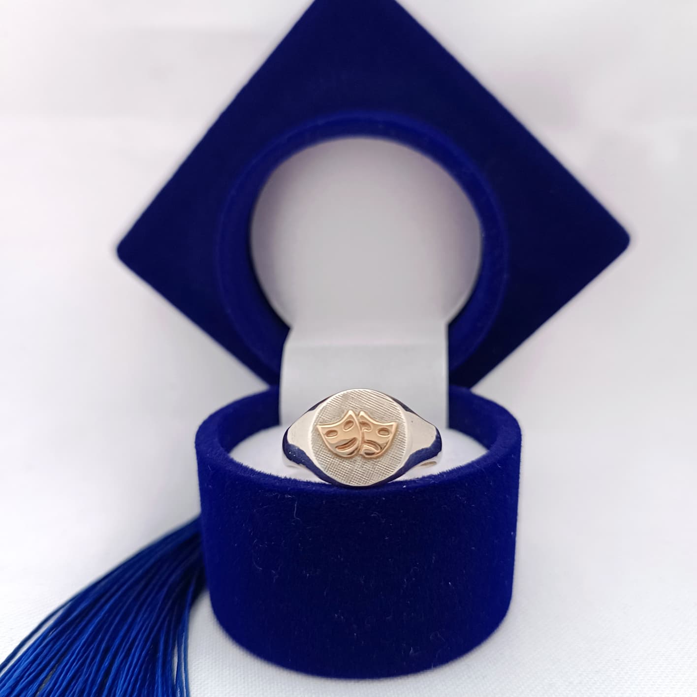 Anillos Profesión