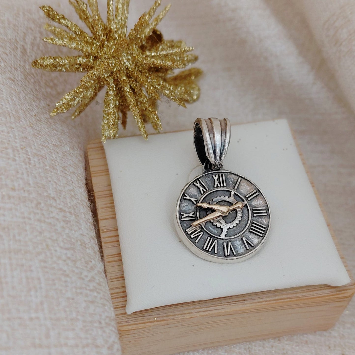 Dije de Reloj Personalizado