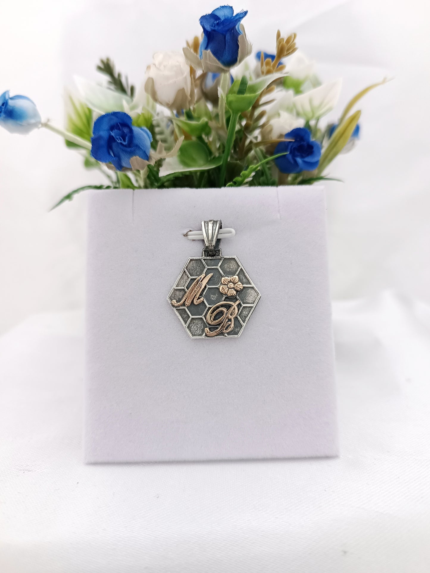 Medallas con Iniciales Varios Modelos