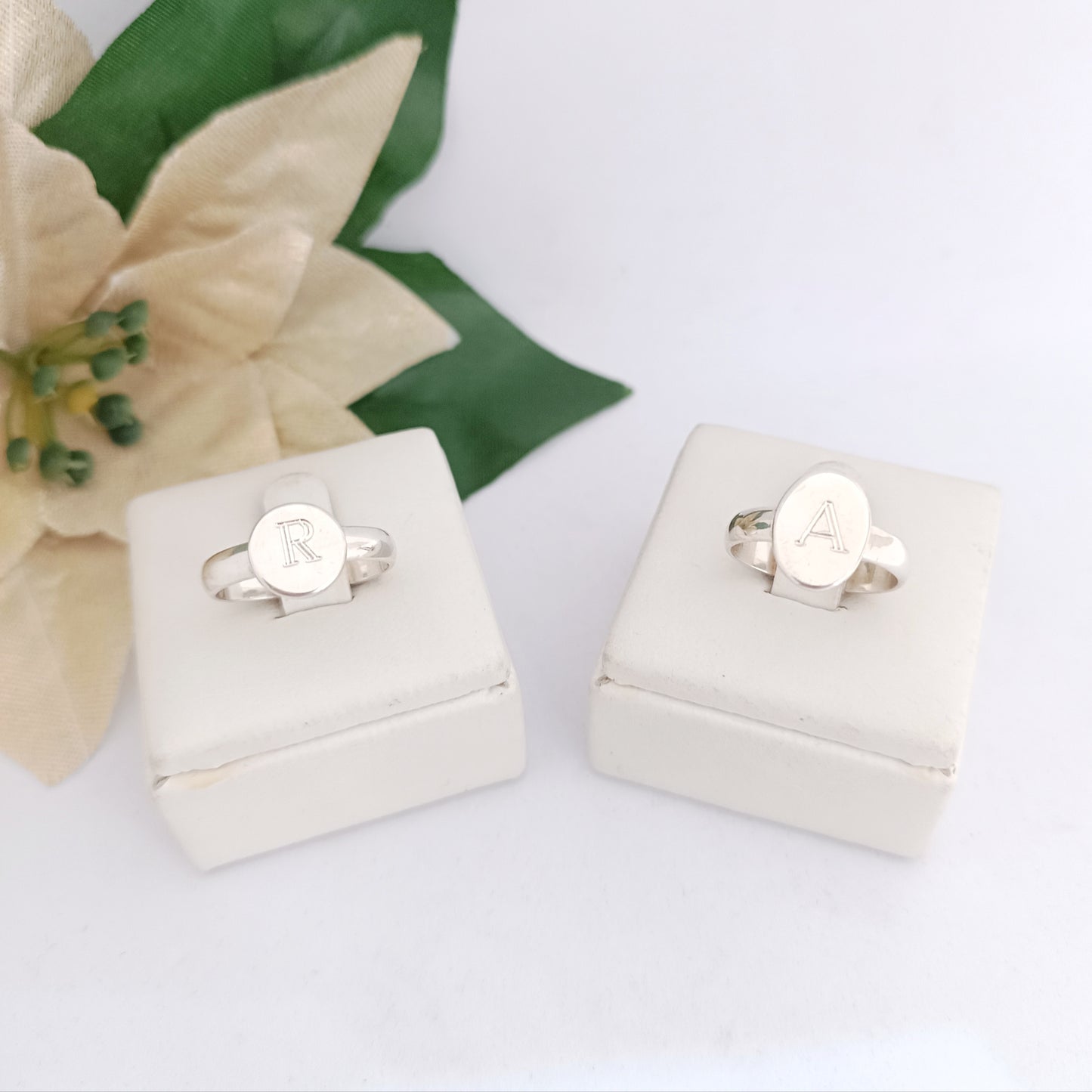 Anillo Platito Iniciales Plata