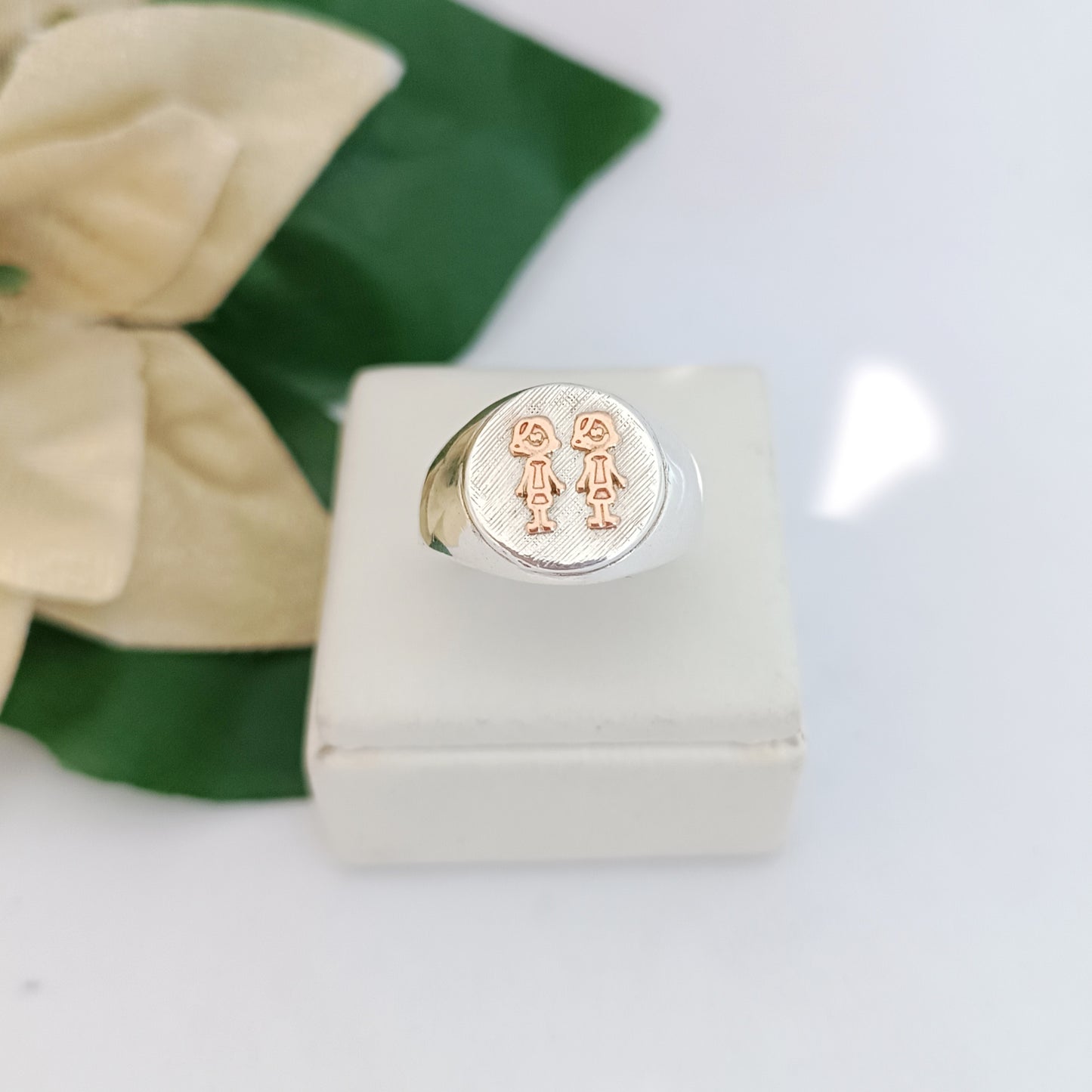 Anillo Redondo Hijos