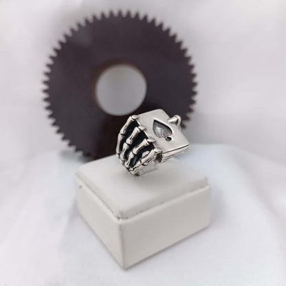 Anillo Gótico Póker