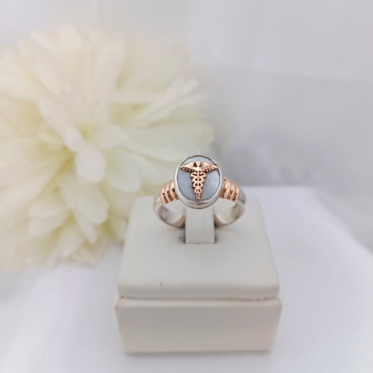 Anillos Profesión Medicina con Nácar