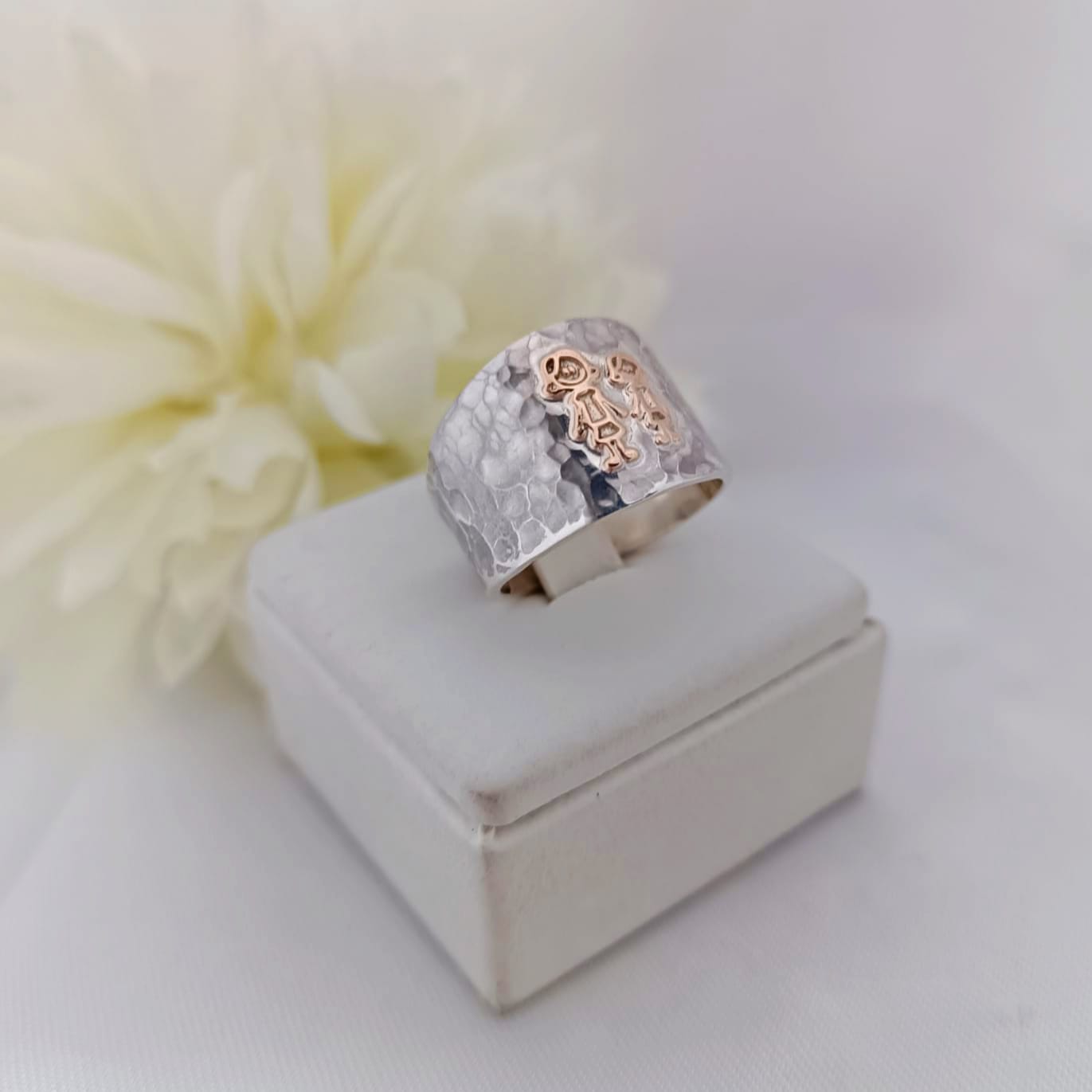 Anillo Familia