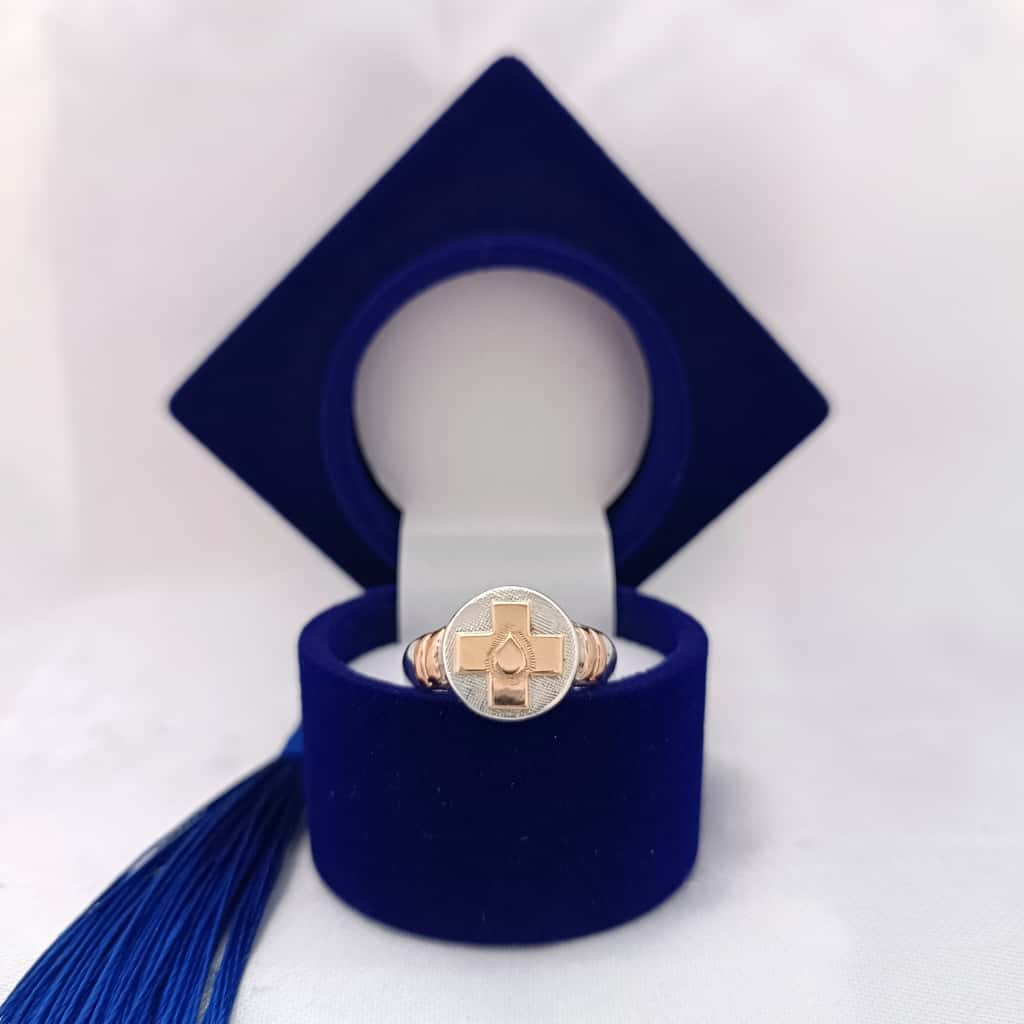 Anillos Profesión Auxiliar de Servicio